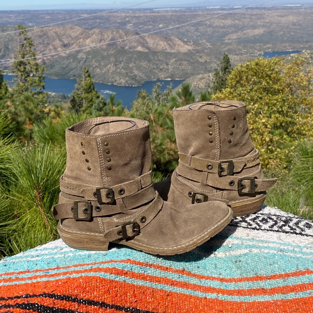Kickers Taupe Combat Boots